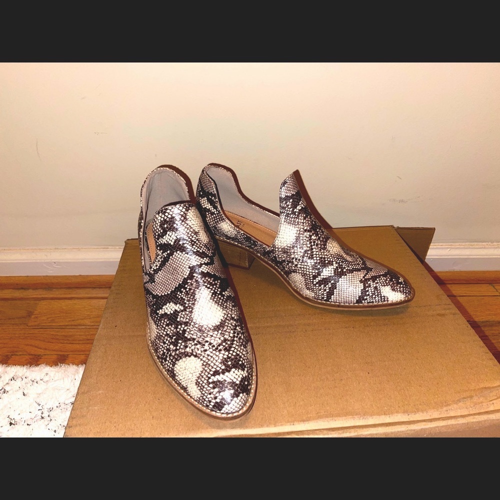 Snakeskin Mule